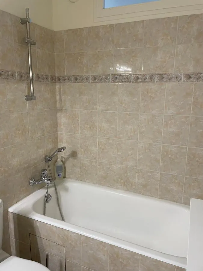 Studio Hypercentre 27M2 Avec Balcon Et Parking Aix-les-Bains